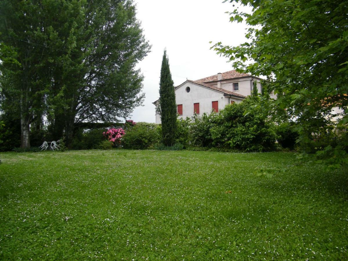 Il Nido Di Rondine Apartment Oderzo Bagian luar foto